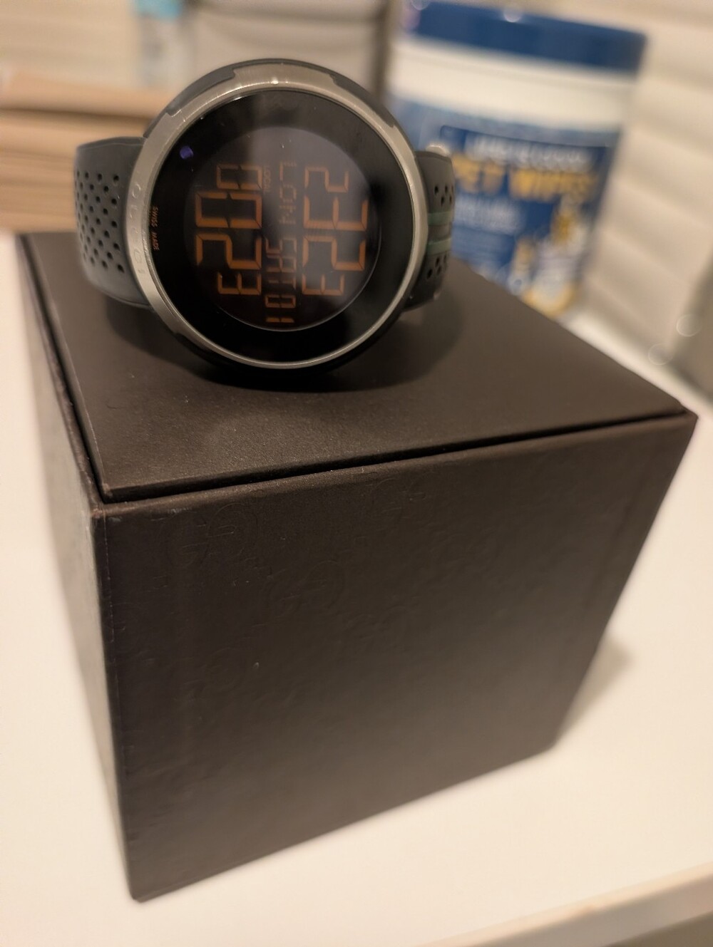 Gucci I-Gucci Digital Men’s Watch W/ Box